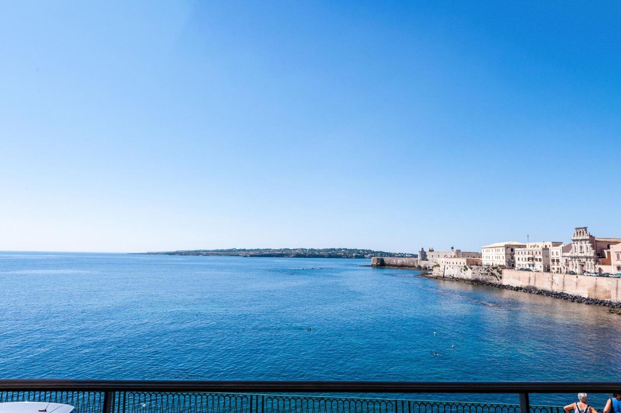 Una Finestra Su Cala Rossa By Wonderful Italy Syracuse Extérieur photo